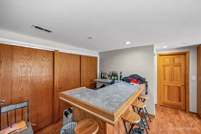 401 Longford Drive, Elgin, IL 60120 - Photo 22