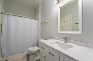 1119 Heathrow Ln, Aurora, IL 60502 - Photo 20
