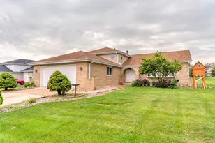 6035 Kathryn Ln, Matteson, IL 60443 - Photo 1
