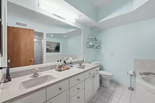 1325 Perry St, Des Plaines, IL 60016 - Photo 12