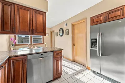 2430 Westover Avenue, North Riverside, IL 60546 - Photo 8