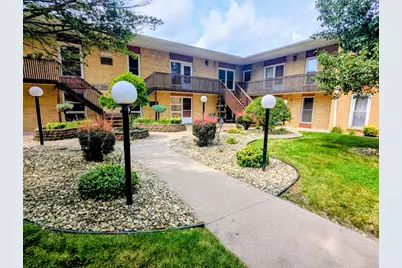 18340 Burnham Avenue #11, Lansing, IL 60438 - Photo 1
