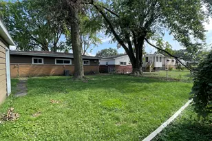 17210 Hawthorne Dr, East Hazel Crest, IL 60429 - Photo 22