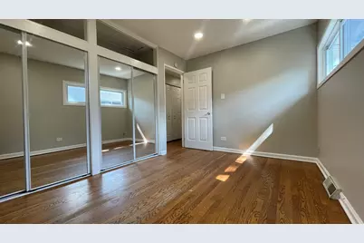 17210 Hawthorne Drive, East Hazel Crest, IL 60429 - Photo 6