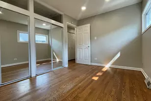 17210 Hawthorne Dr, East Hazel Crest, IL 60429 - Photo 6
