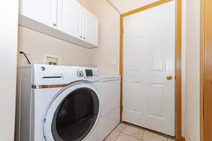 502 Le Moyne Ave, Romeoville, IL 60446 - Photo 12