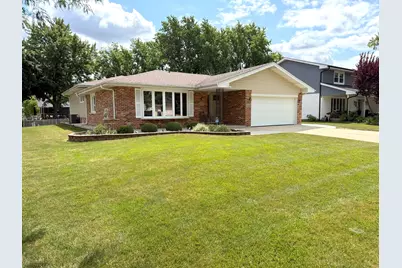 7129 Exner Road, Darien, IL 60561 - Photo 2