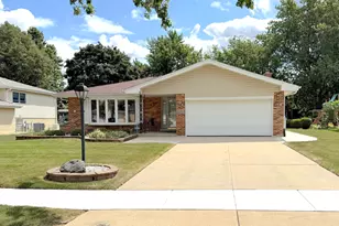 7129 Exner Rd, Darien, IL 60561 - Photo 1