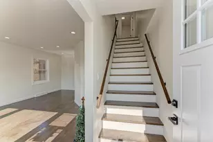 6218 W Foster Ave, Chicago, IL 60630 - Photo 2