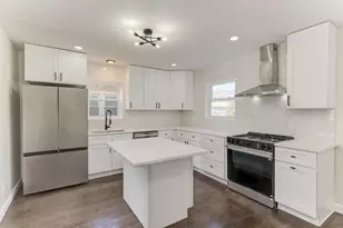 6218 W Foster Ave, Chicago, IL 60630 - Photo 10