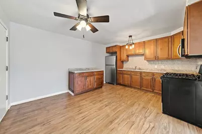 215 S Hale Street #6A, Addison, IL 60101 - Photo 6