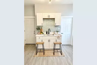 2333 W Ohio Street, Chicago, IL 60612 - Photo 2