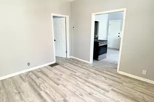 2333 W Ohio St, Chicago, IL 60612 - Photo 8