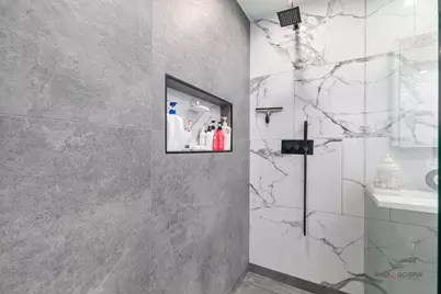 2759 Royal Drive, Northbrook, IL 60062 - Photo 24