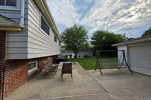 9104 Oleander Ave, Morton Grove, IL 60053 - Photo 30