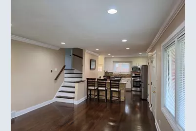9104 Oleander Avenue, Morton Grove, IL 60053 - Photo 6