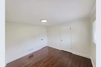 9104 Oleander Avenue, Morton Grove, IL 60053 - Photo 18