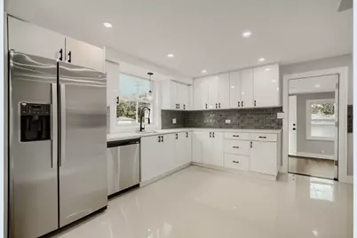 12540 S Wood Street, Calumet Park, IL 60827 - Photo 8