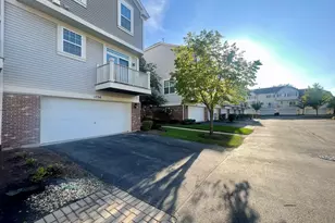 1736 Persimmon St, Hanover Park, IL 60133 - Photo 34