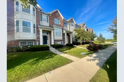 1736 Persimmon Street, Hanover Park, IL 60133 - Photo 2