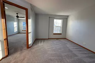 105 Neutrenton Ave, Elgin, IL 60120 - Photo 14