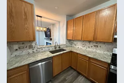 105 Neutrenton Avenue, Elgin, IL 60120 - Photo 6