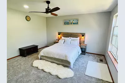 105 Neutrenton Avenue, Elgin, IL 60120 - Photo 10