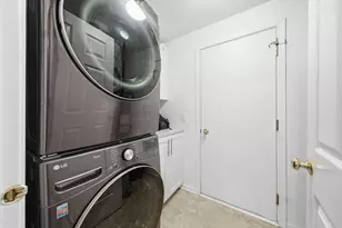 1836 Candlelight Cir, Montgomery, IL 60538 - Photo 10