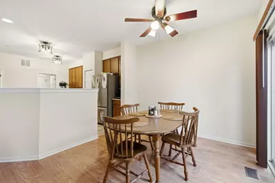 1836 Candlelight Circle #1836, Montgomery, IL 60538 - Photo 6