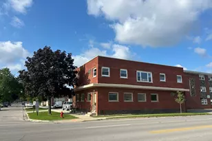8318 47th St, Lyons, IL 60534 - Photo 1