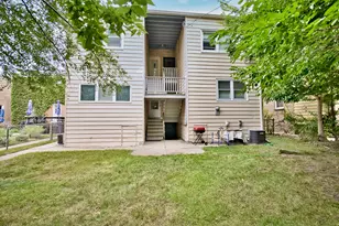2643 W Farragut Ave, Chicago, IL 60625 - Photo 20