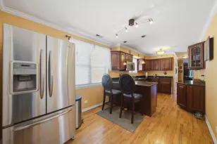 3262 N Elston Ave, Chicago, IL 60618 - Photo 12