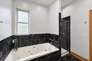 4825 S Prairie Ave, Chicago, IL 60615 - Photo 18