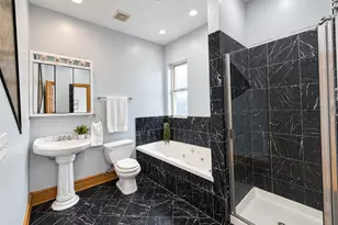 4825 S Prairie Ave, Chicago, IL 60615 - Photo 16