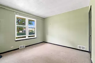 2700 Sarah St, Franklin Park, IL 60131 - Photo 12