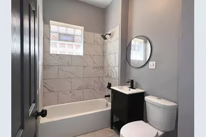 8318 S Morgan Street, Chicago, IL 60620 - Photo 6