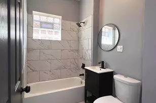 8318 S Morgan St, Chicago, IL 60620 - Photo 6