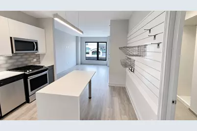 1025 W Addison Street #825C, Chicago, IL 60613 - Photo 2