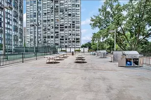 5445 N Sheridan Rd, Chicago, IL 60640 - Photo 14