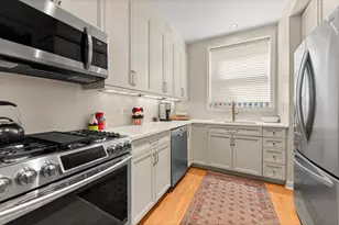 832 W Gunnison St, Chicago, IL 60640 - Photo 12