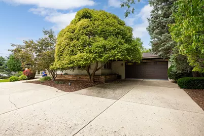 12 Meadowood Drive, Oak Brook, IL 60523 - Photo 60