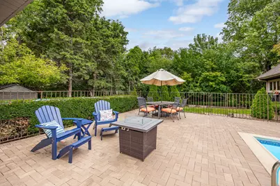 12 Meadowood Drive, Oak Brook, IL 60523 - Photo 54