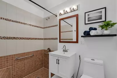 420 Berkshire Lane, Des Plaines, IL 60016 - Photo 10