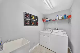 87 Valencia Pkwy, Gilberts, IL 60136 - Photo 18