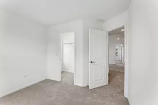 691 Cassia Ct, Crystal Lake, IL 60012 - Photo 28