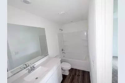 418 Fairway Lane, Sycamore, IL 60178 - Photo 24