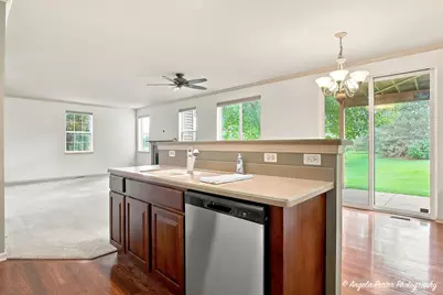 1028 Draper Road, McHenry, IL 60050 - Photo 14
