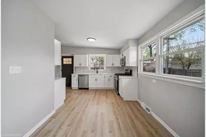 344 Ashland Avenue, Chicago Heights, IL 60411 - Photo 8