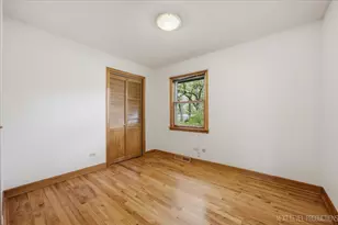 28W041 Elm Dr, West Chicago, IL 60185 - Photo 10