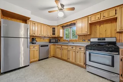 28W041 Elm Drive, West Chicago, IL 60185 - Photo 6
